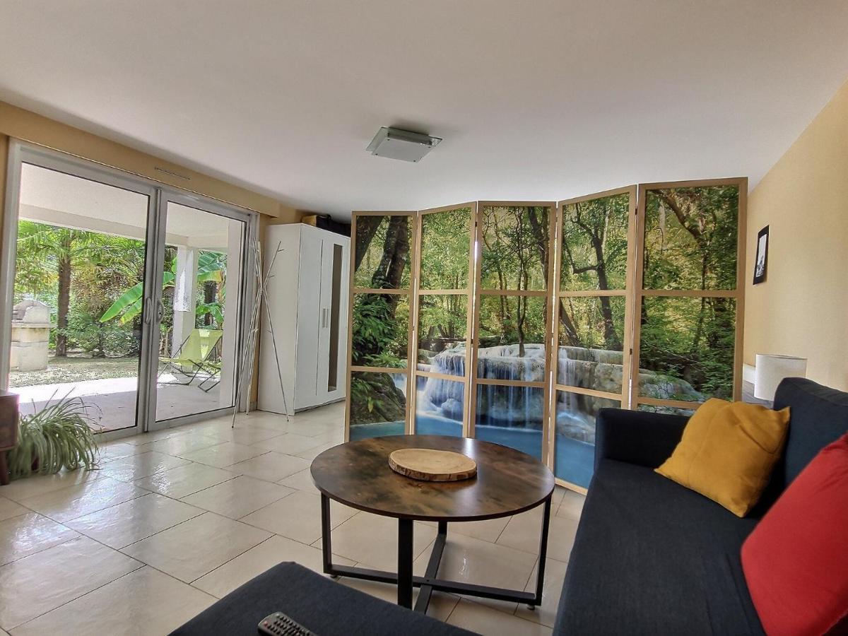Le Rocher De Bel Air -40M2 -Chaleureux 3 Etoiles Saint-Aignan-Grand-Lieu Ngoại thất bức ảnh